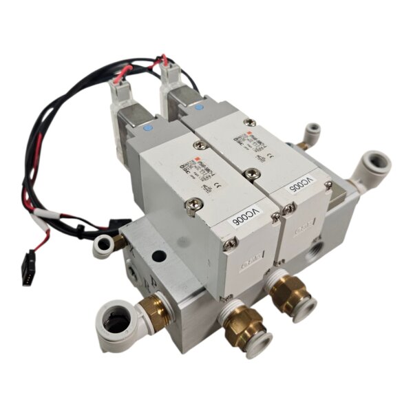 SMC Ventilinsel 2-fach | 2x VP544R-5MNZ1-A Magnetventil M12 auf Block